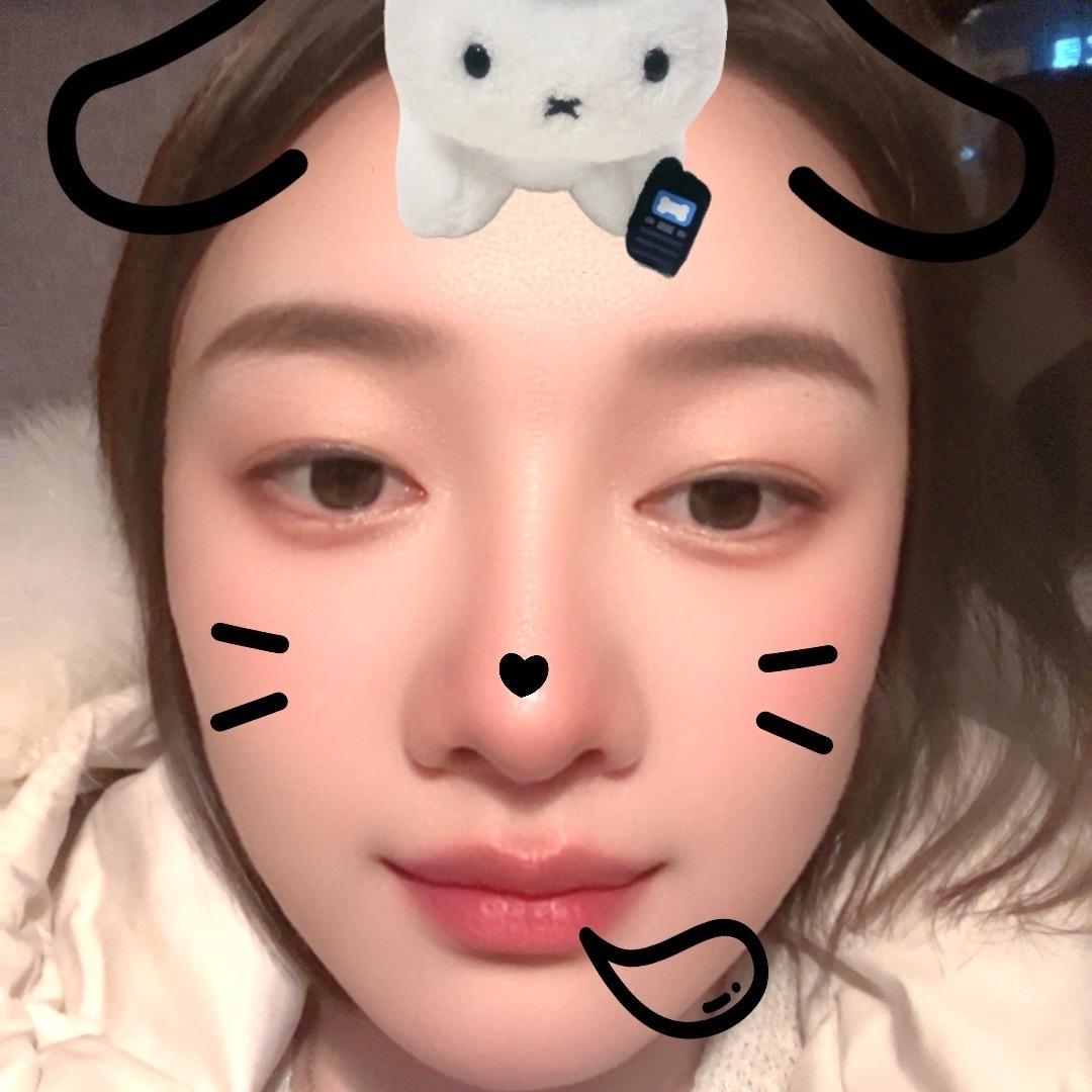 Miss L Y C