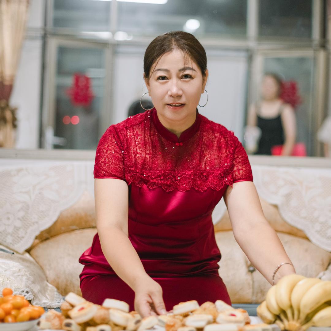 杨红英（回族）