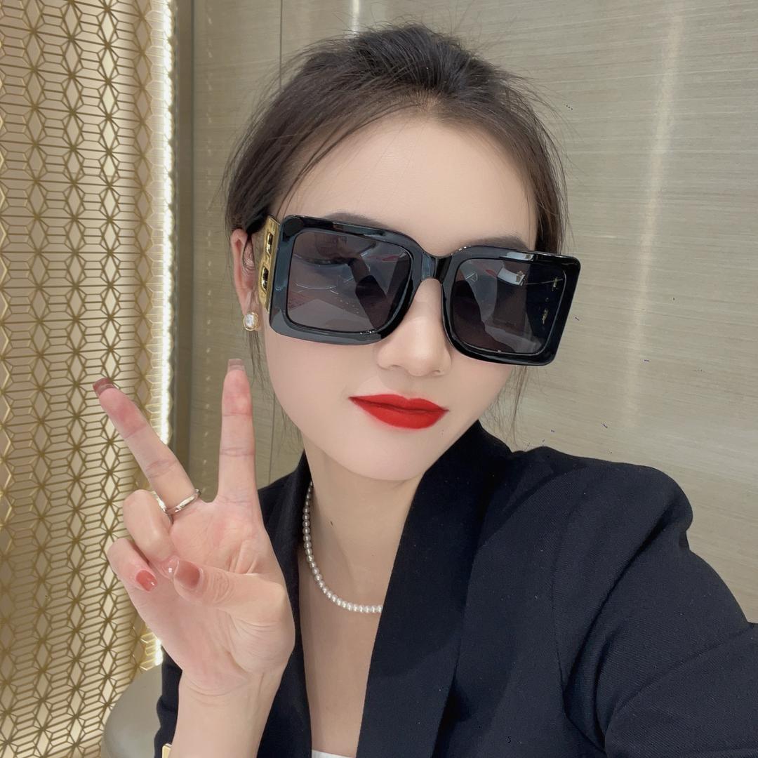 中国黄金青年店孙蝶