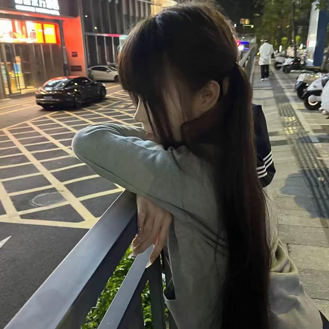 Yy^