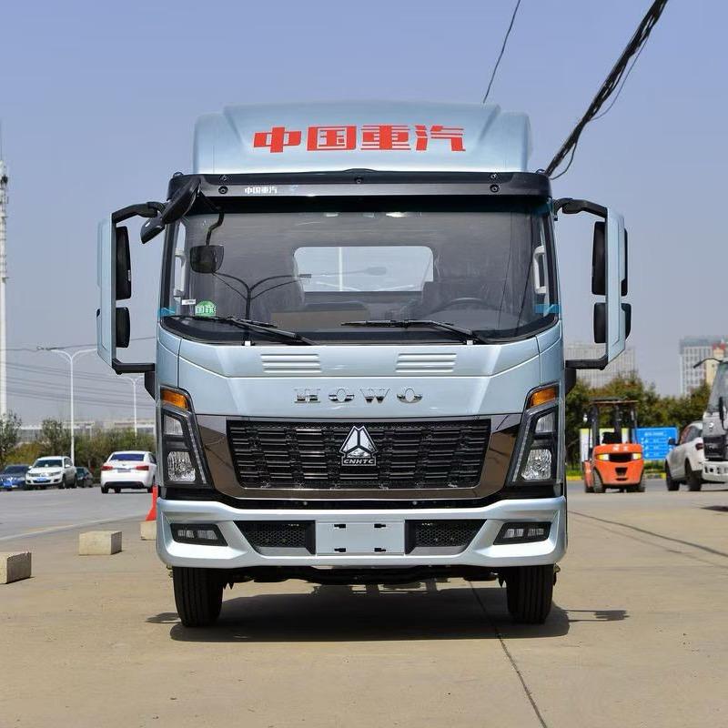 重汽豪沃轻卡-宜宾少东家