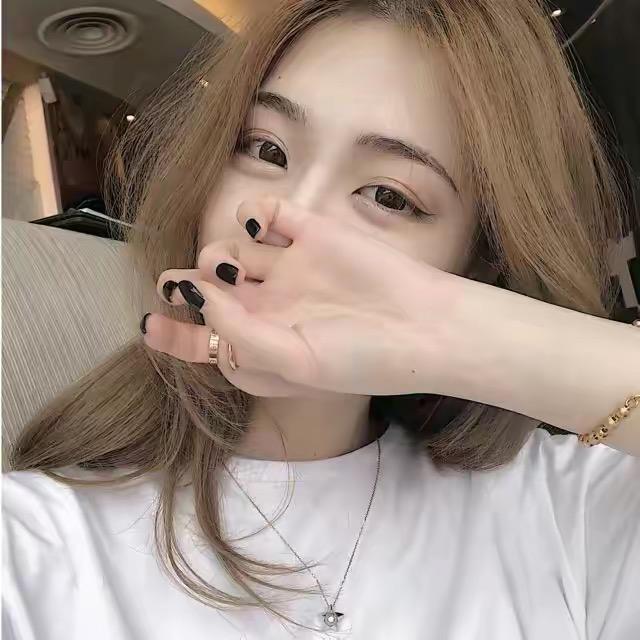 爱芹芹