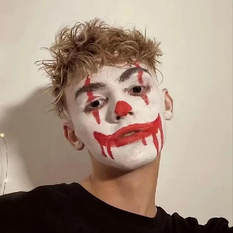愙歖.