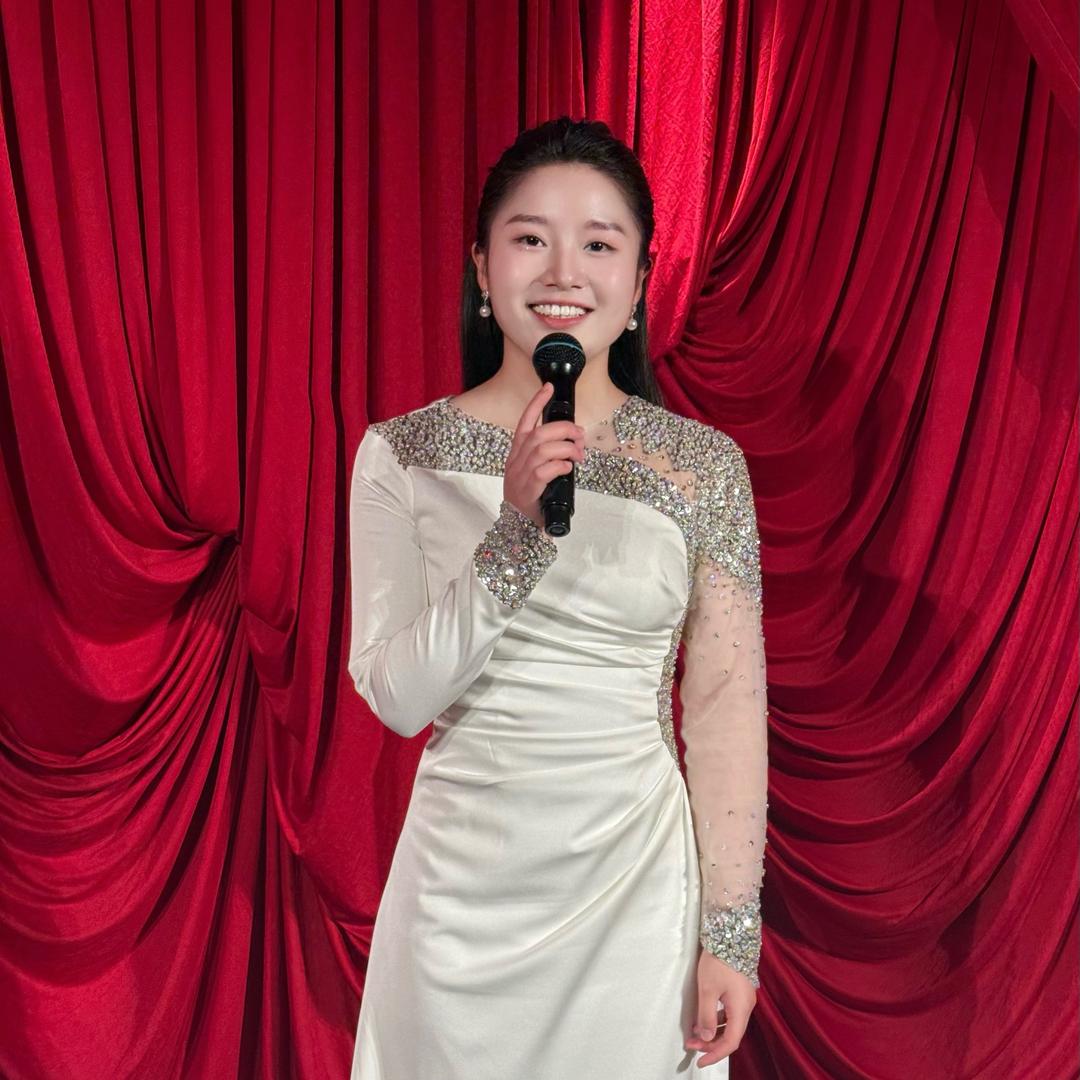 耒阳主持人 礼婷