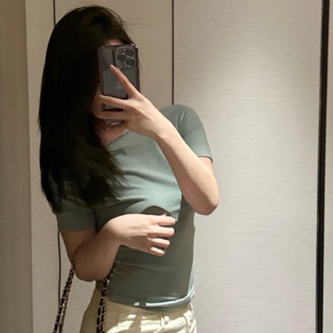 🌸.