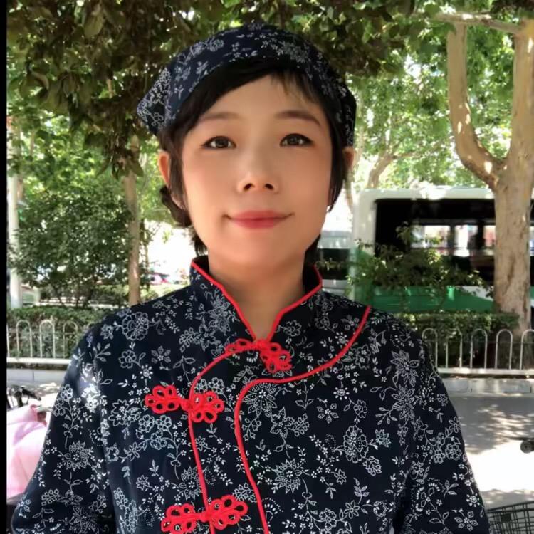 盼妮儿在庄里