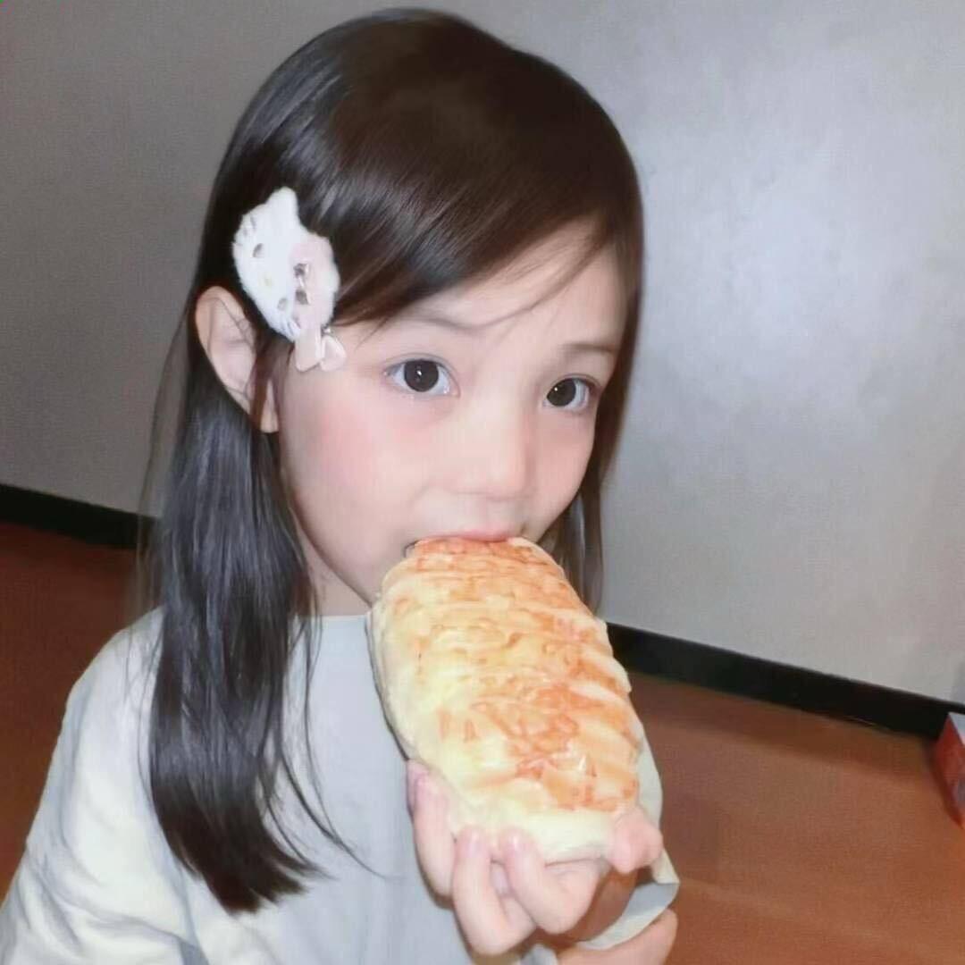 开心小🐟饼