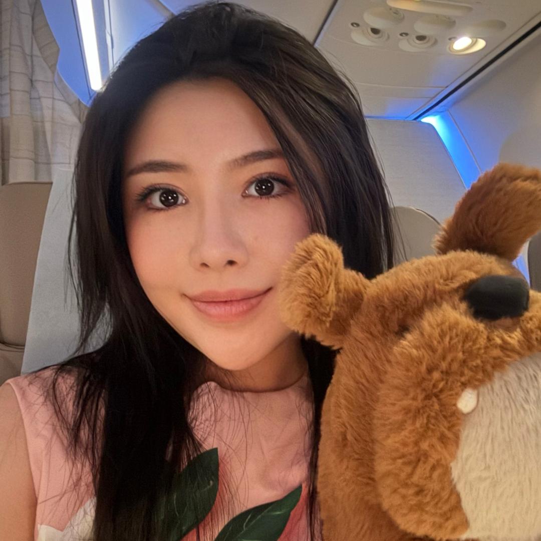 崔艺菡