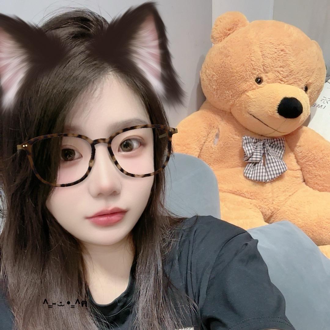 荣小婧