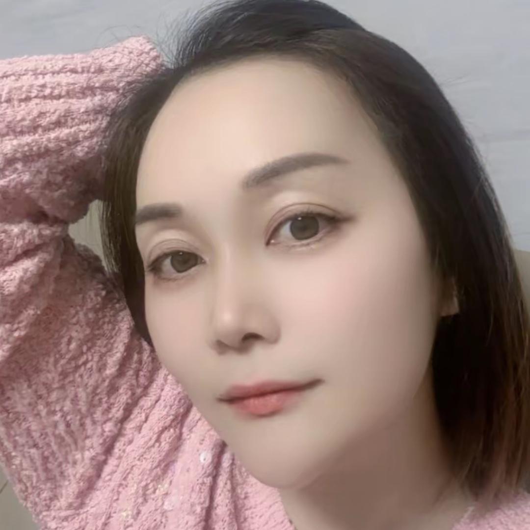 玉湖镇闯雅时装店