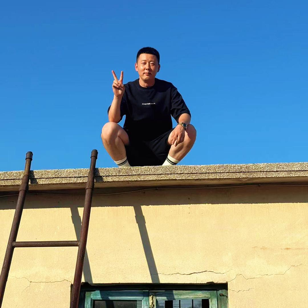 李哩哩
