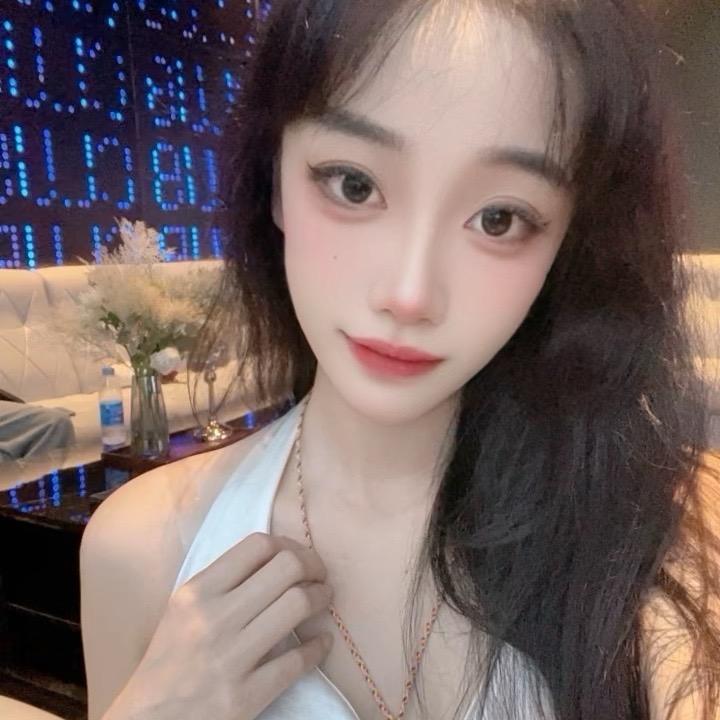 版纳ROOM芭比小应（傣迪预定）