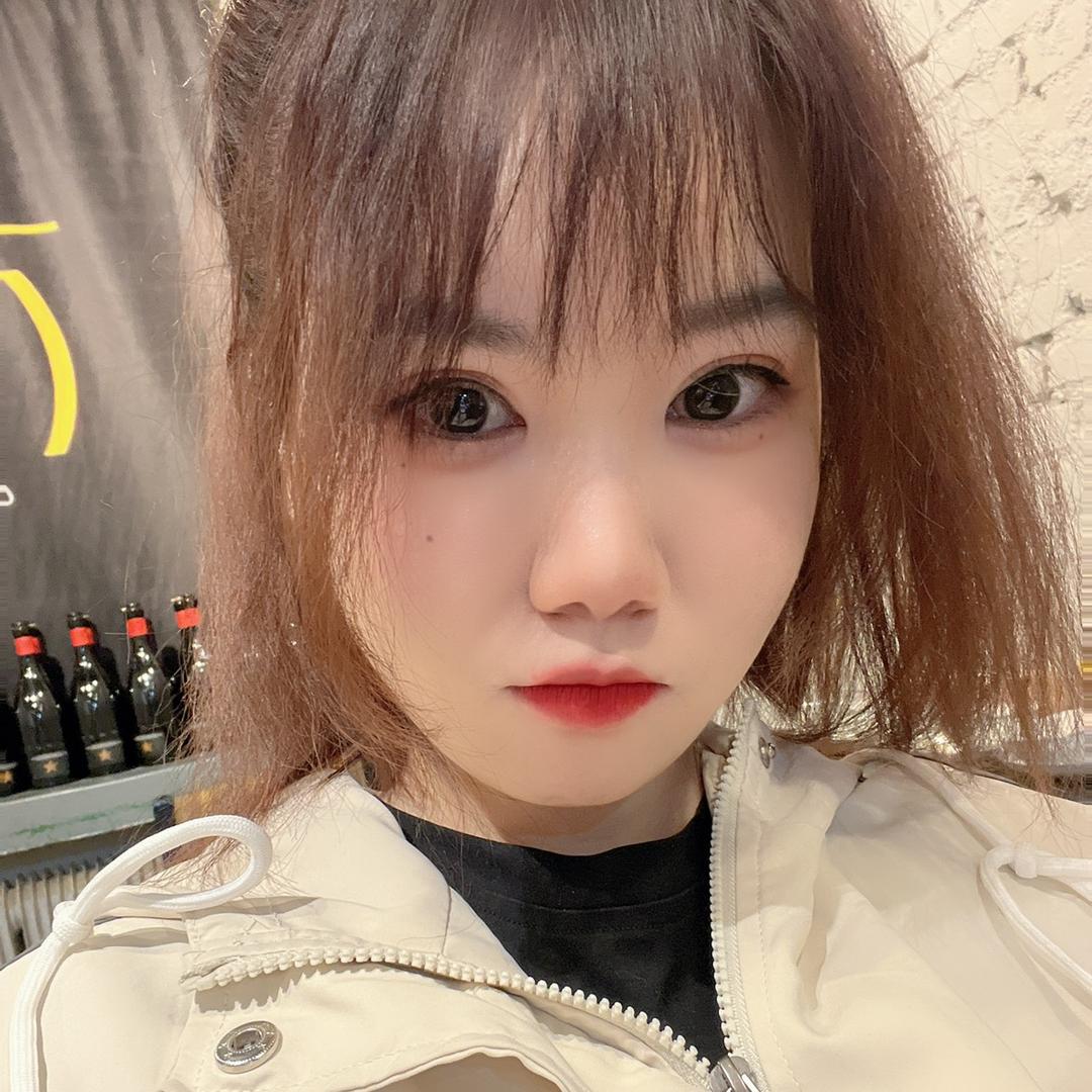 💋、洋洋。