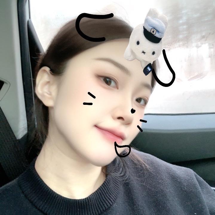 是汐妹妹吖-粉矿💗