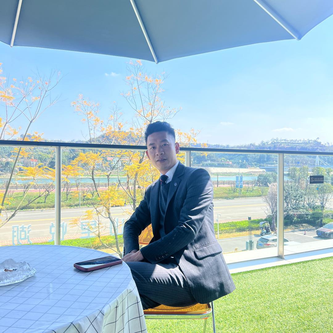 小东是个房产人