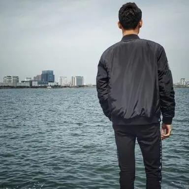 ○云淡风轻