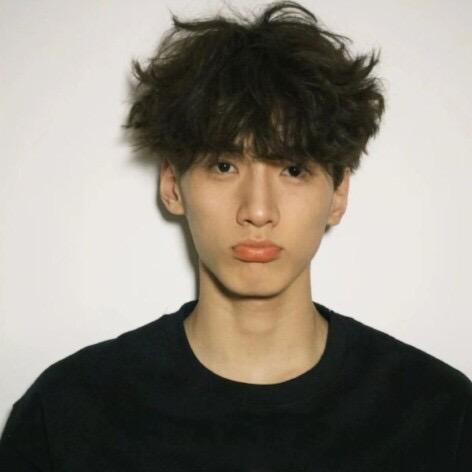 肌肉大的可以抬起头牛