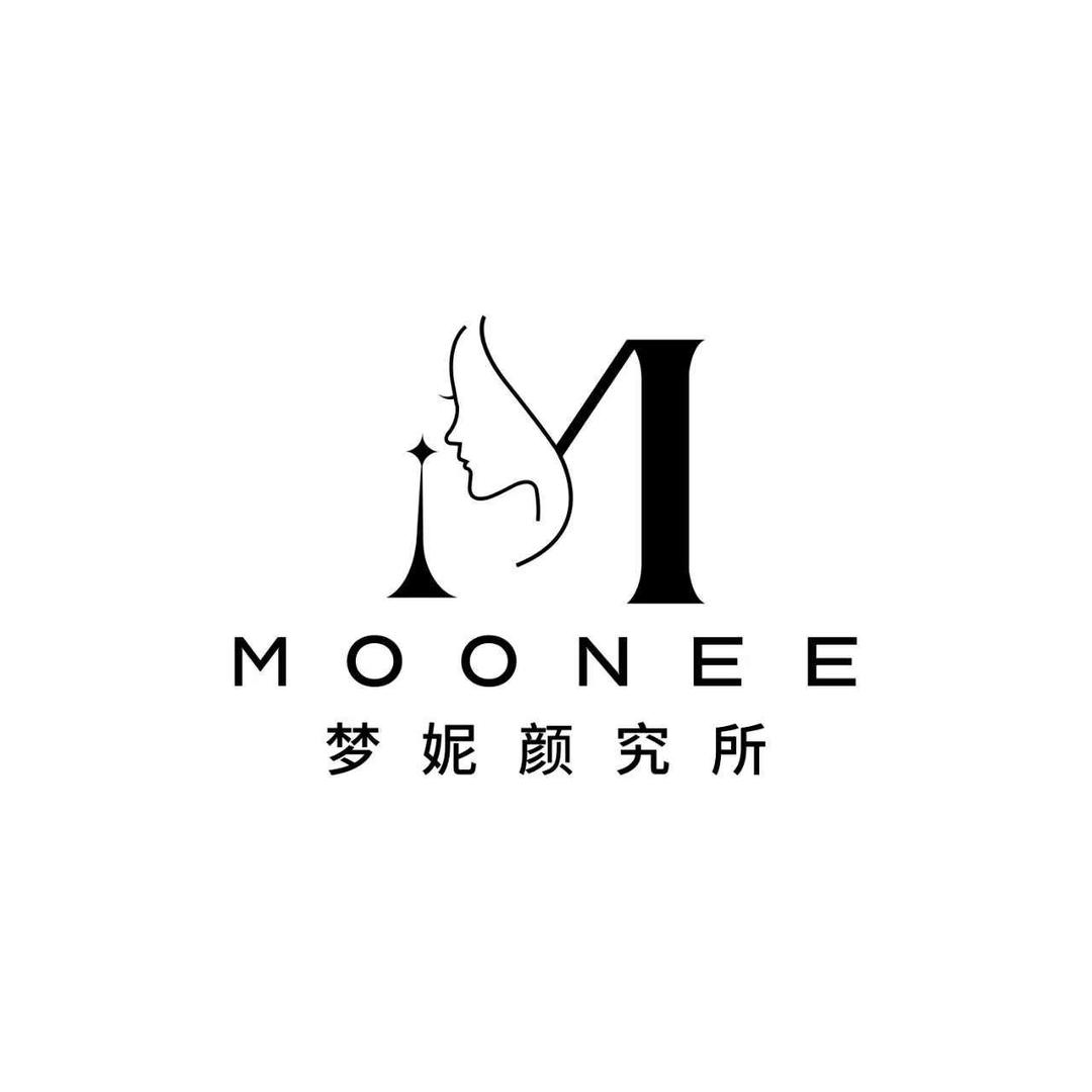 MOONEE