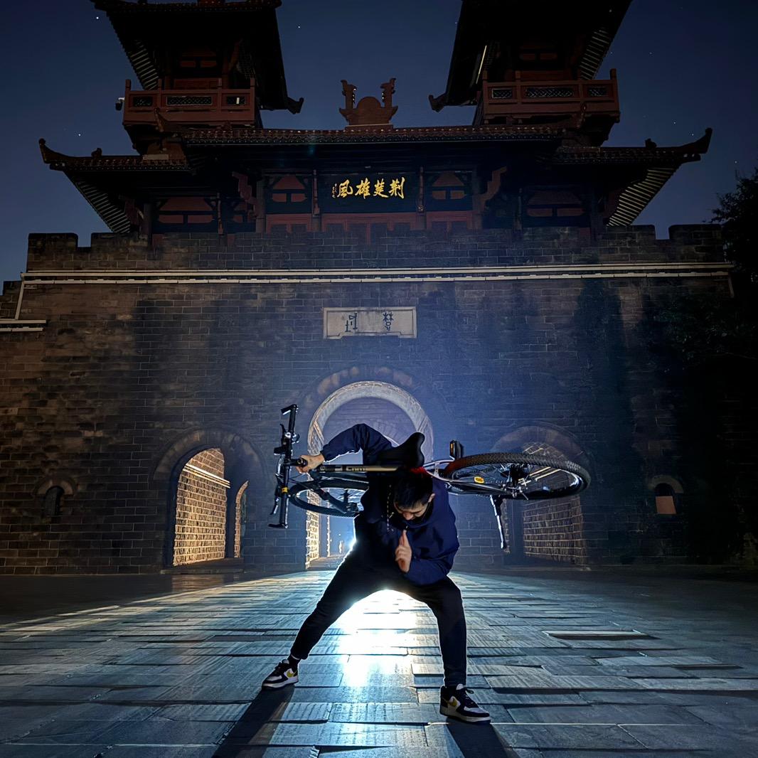 贴膜师兄·聪sir