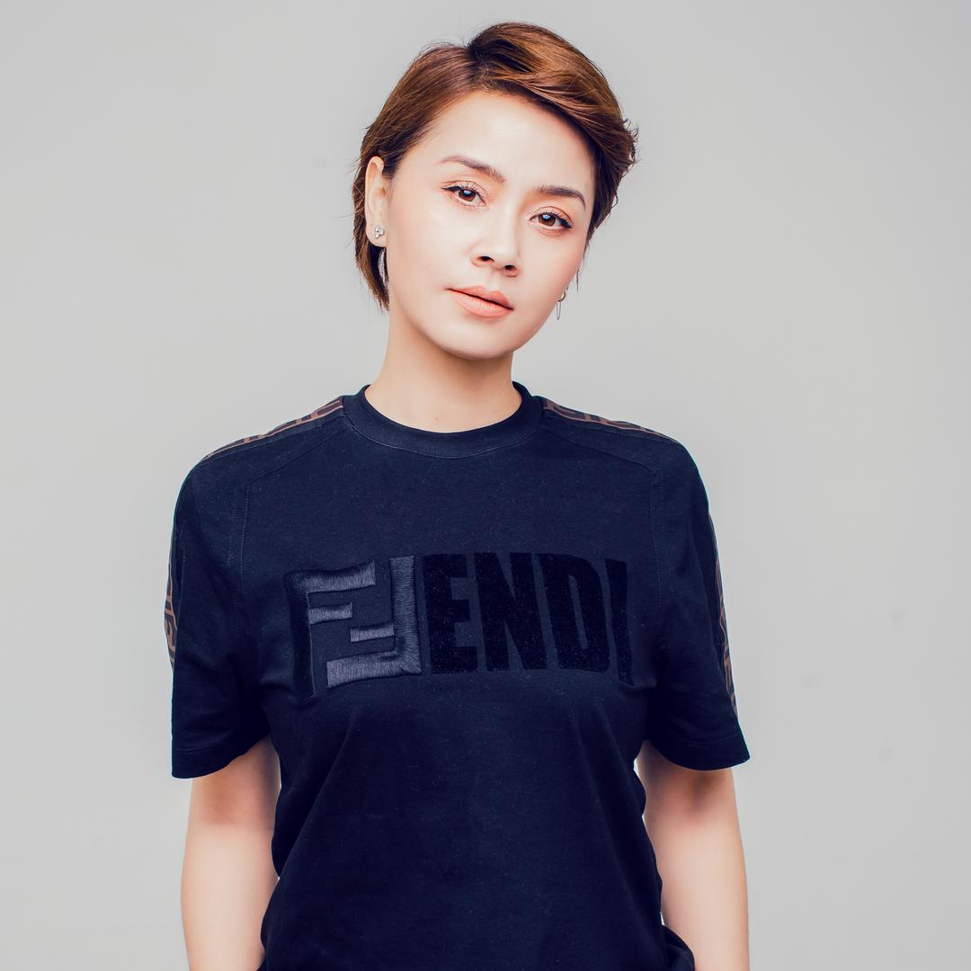 拜尔娜妈妈尼格热