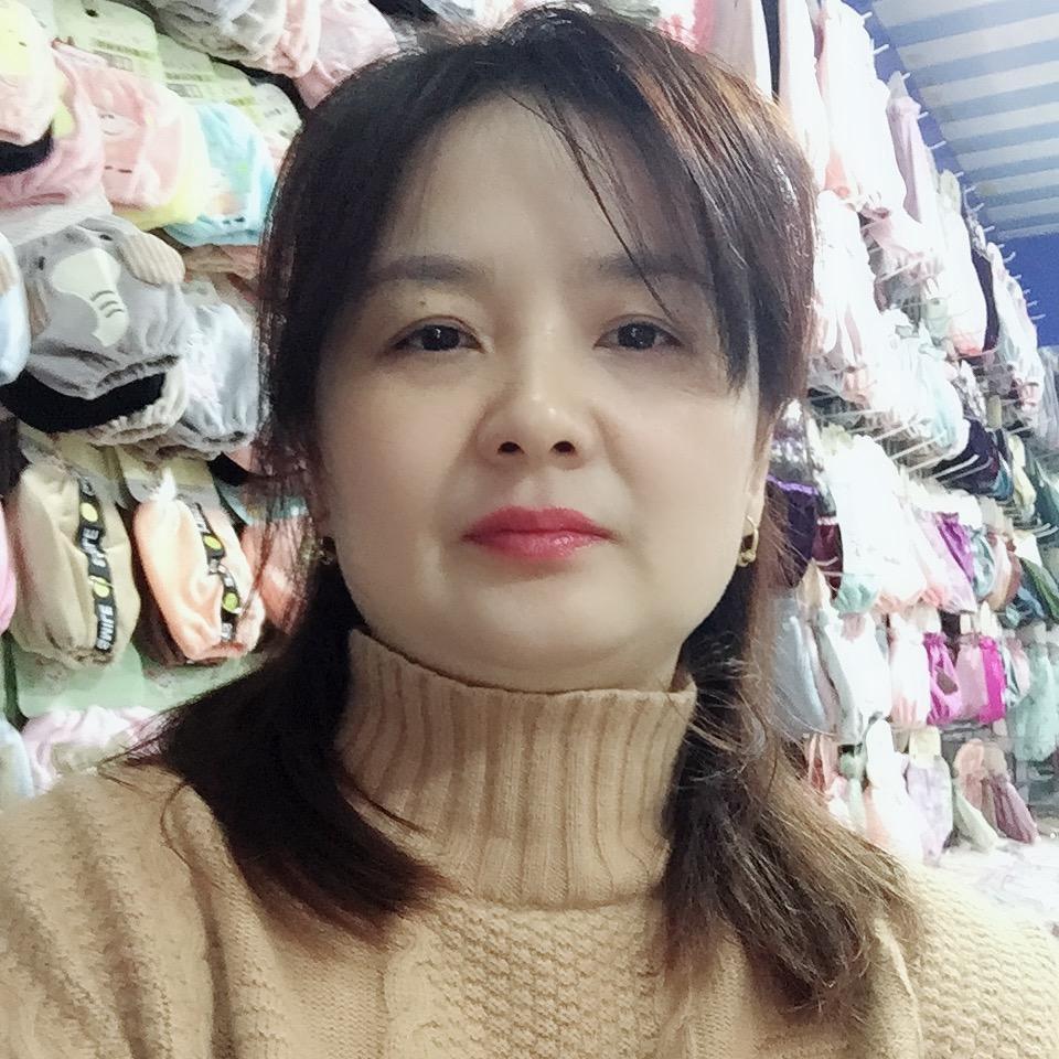 爱分享音乐的红红