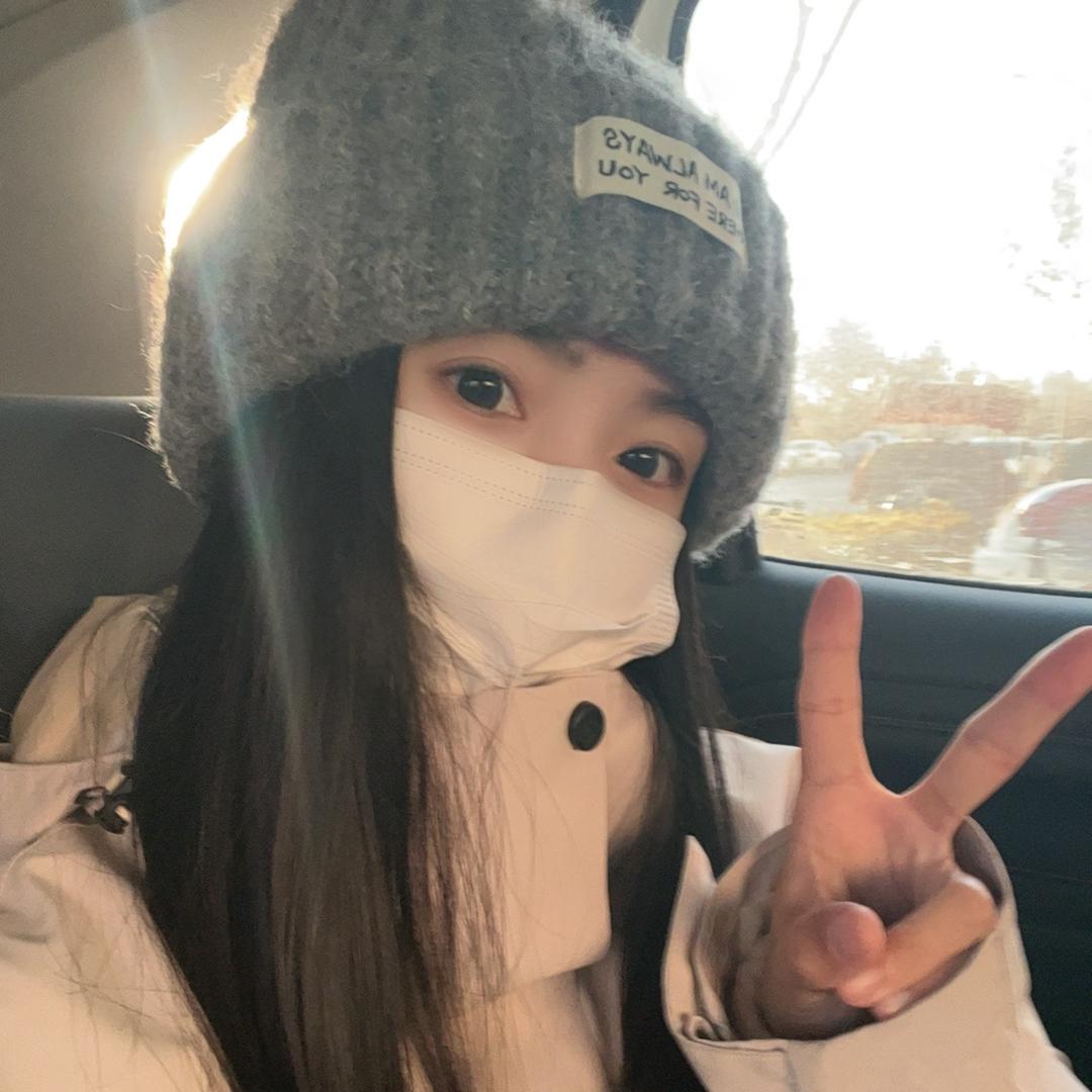 巴蜀小妹和田玉1