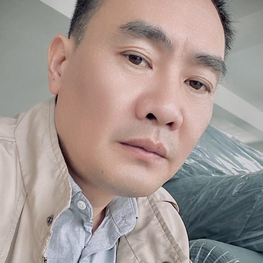 欣瑞服饰