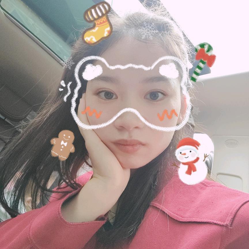 杂技芳芳