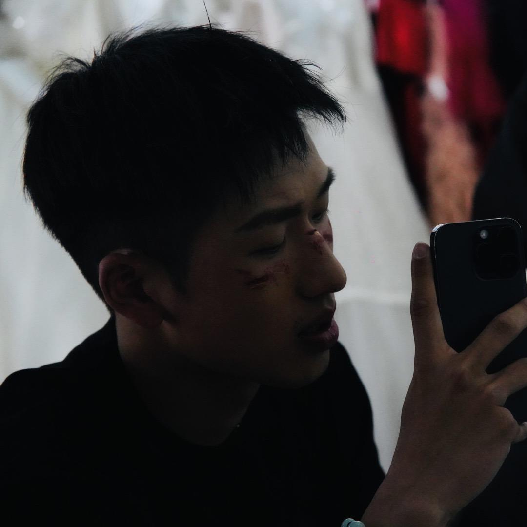 杭州阿奇数码(回收置换二手机)