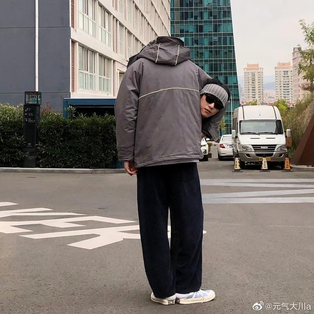 丶今晚打老虎