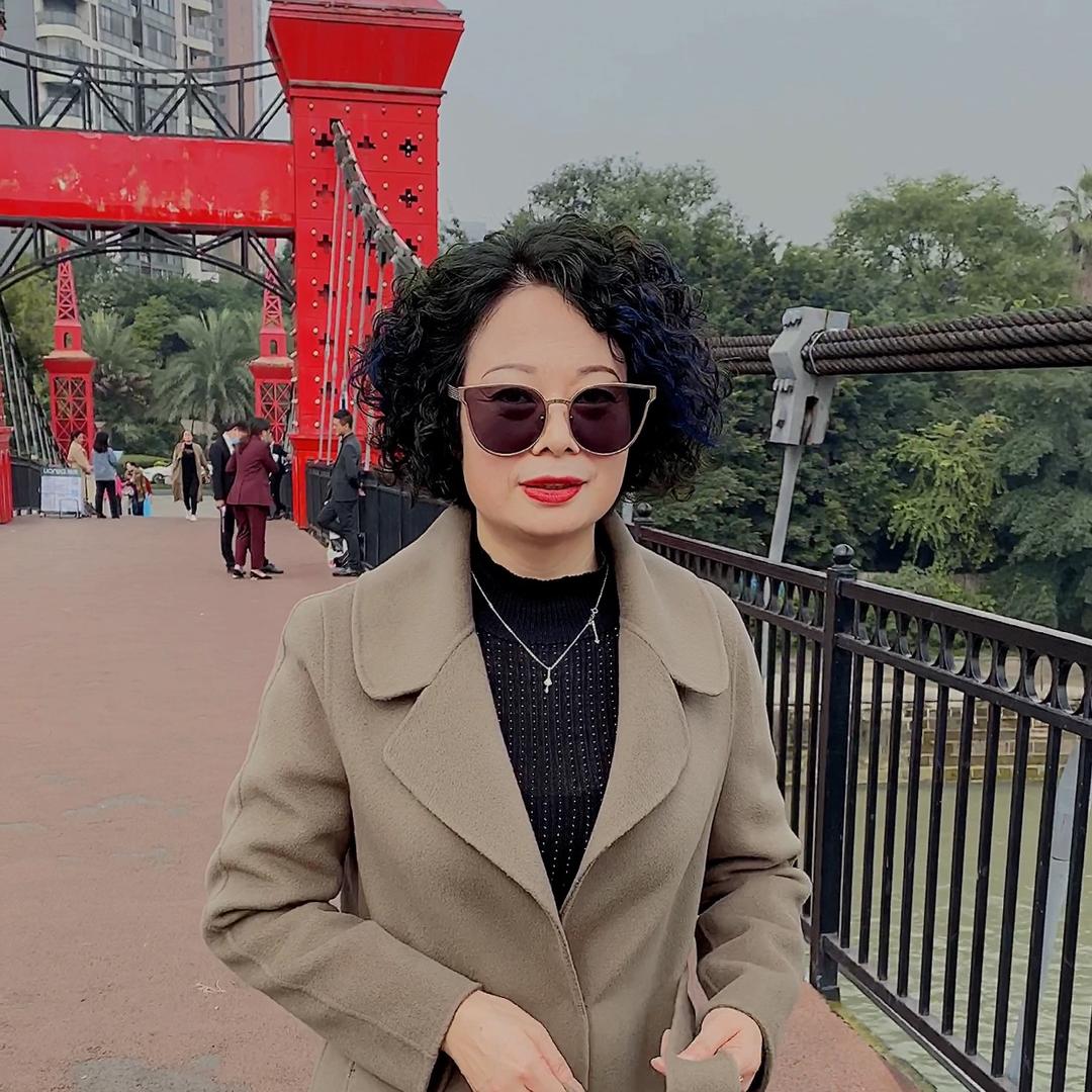夏姿中青年大码女装