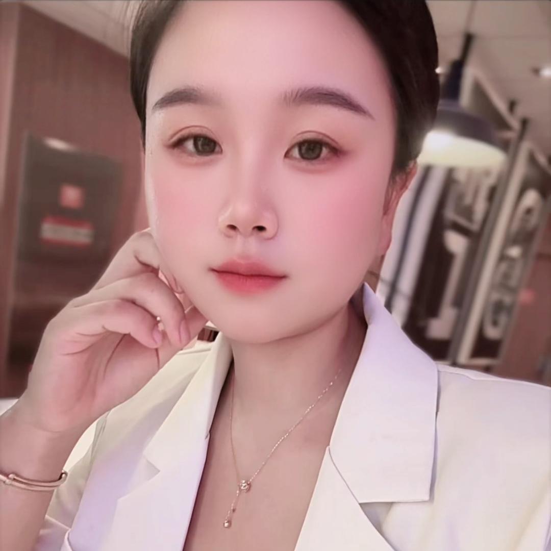乐晗☺️欠然然(宇宙之星)