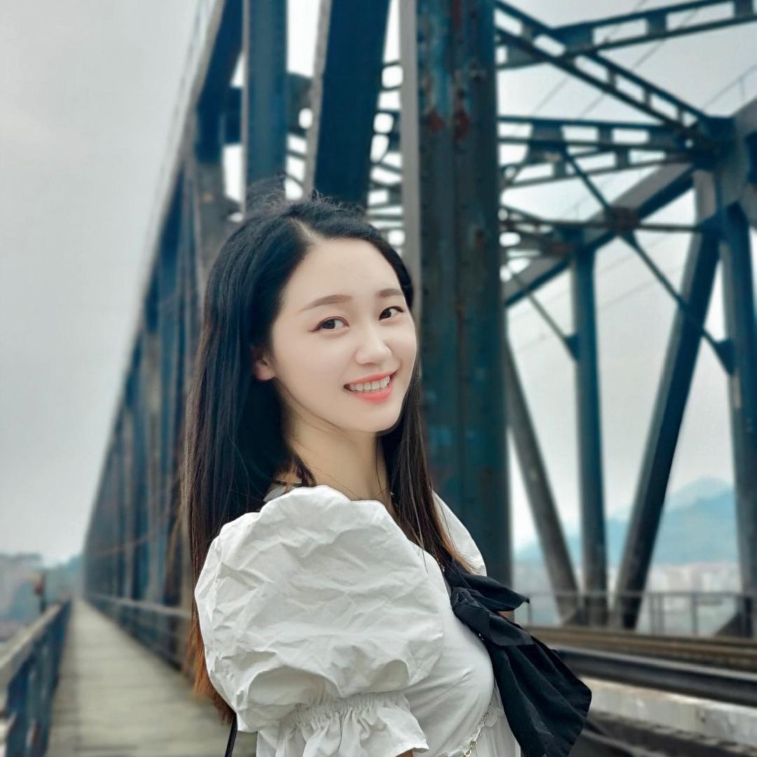 李妙莹