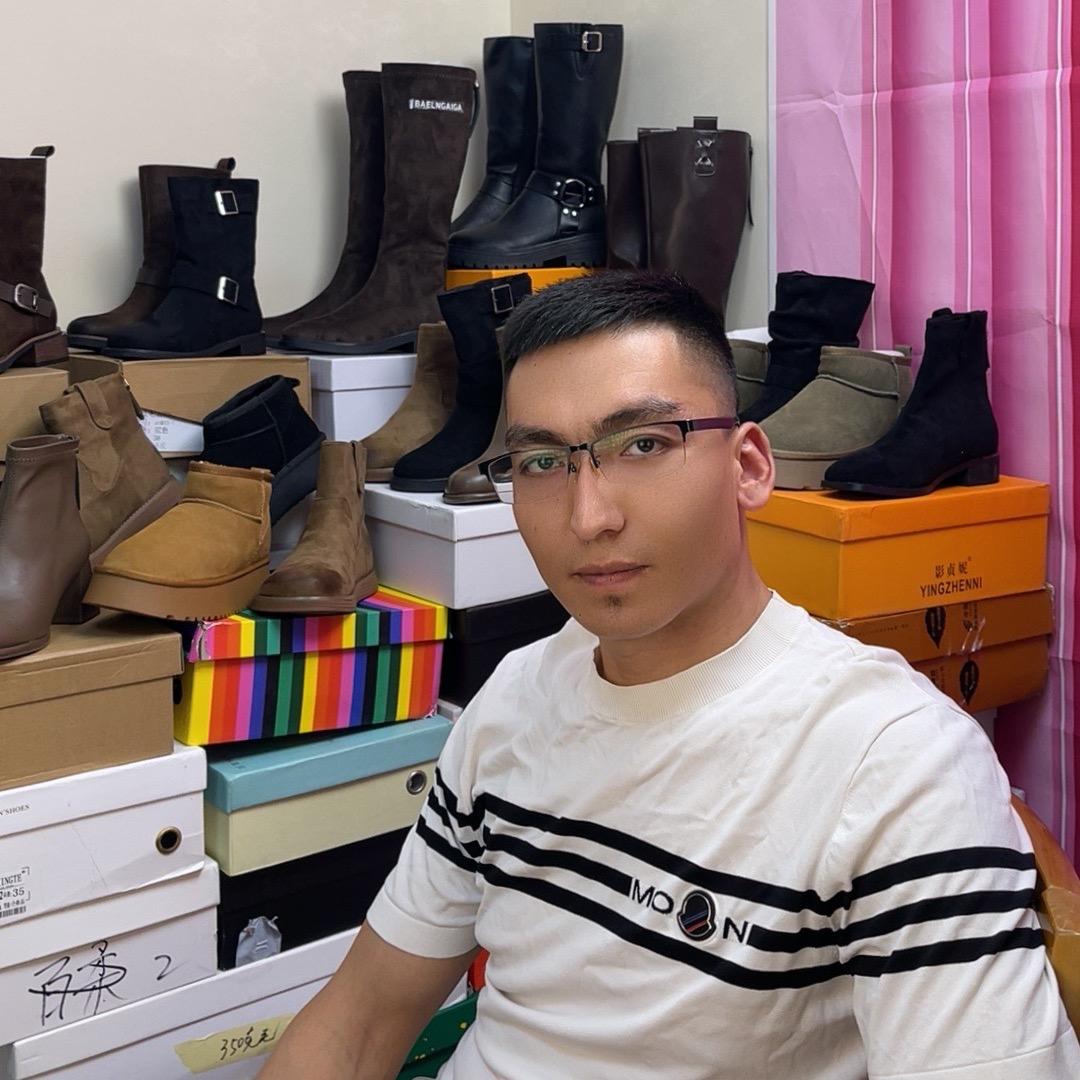 艾孜提 直播间