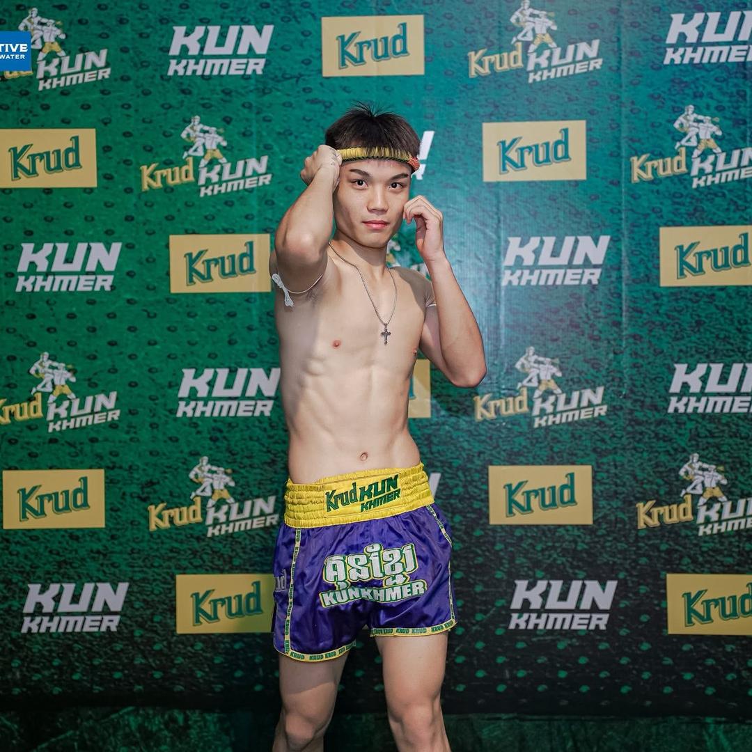 在长葛教格斗的00后