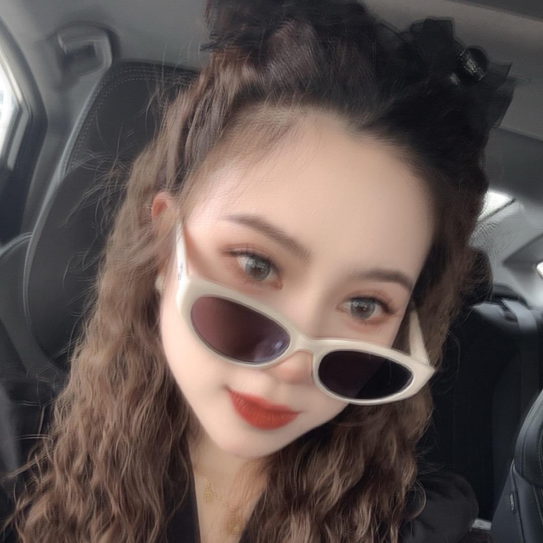 安妮。