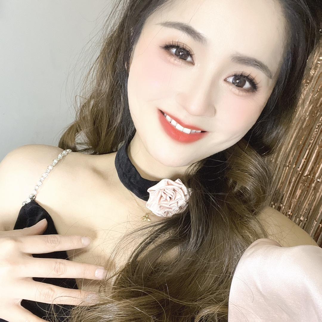 曼曼