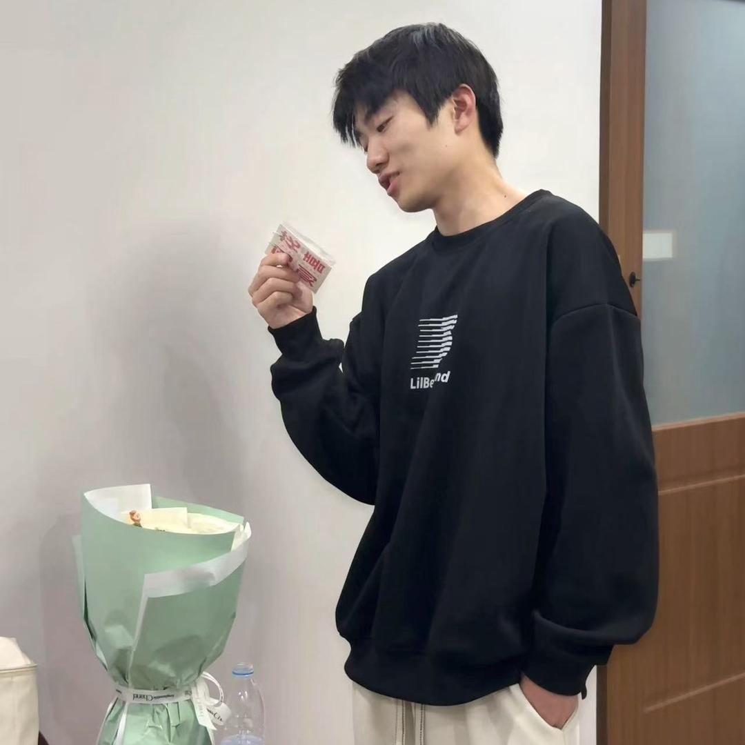 🌈 花果山丶芙蓉王