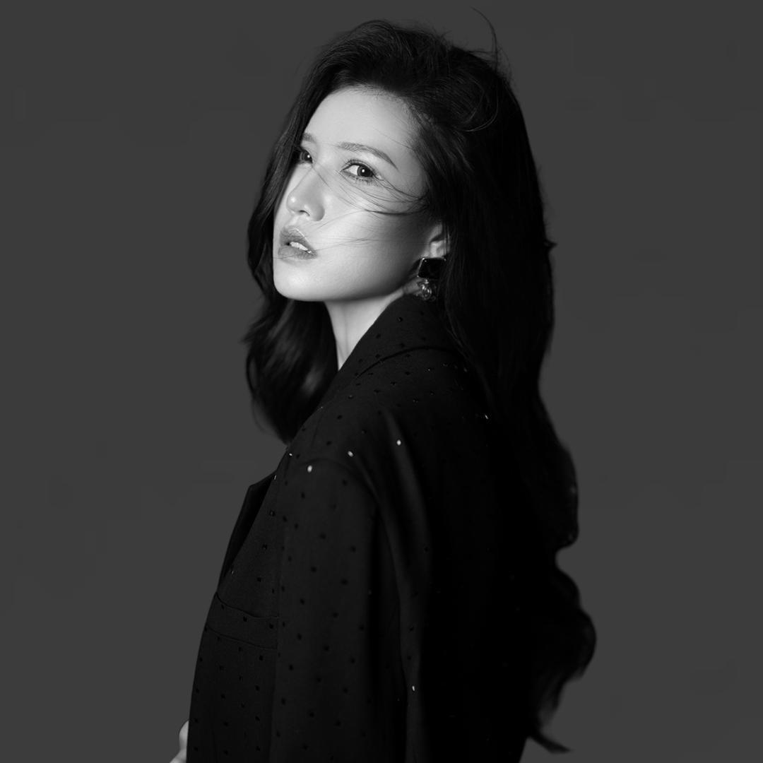 服饰搭配师曹兰