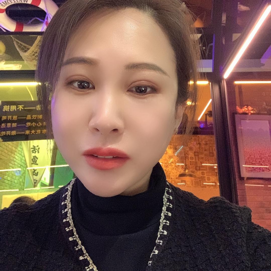 颖子美甲美睫