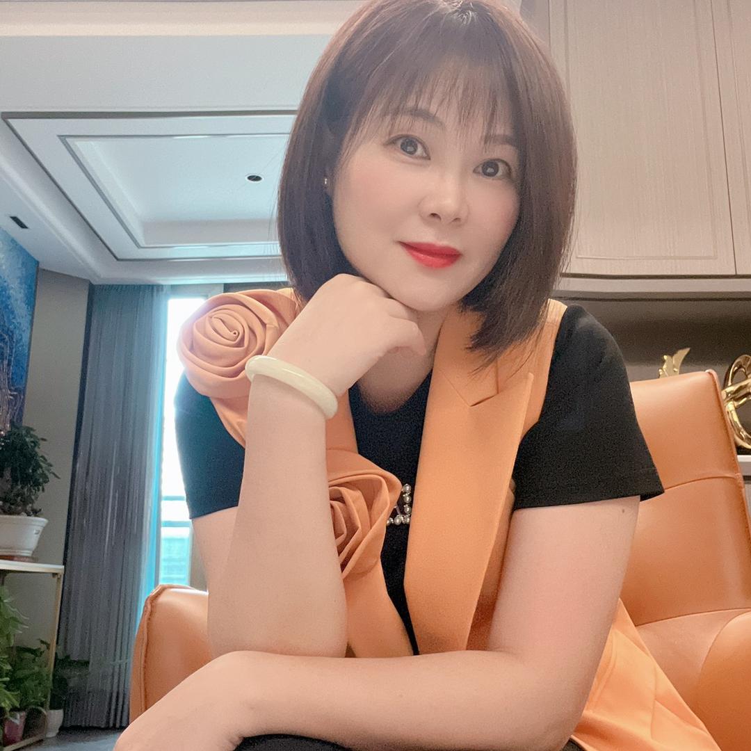 丽晶美容，少芸