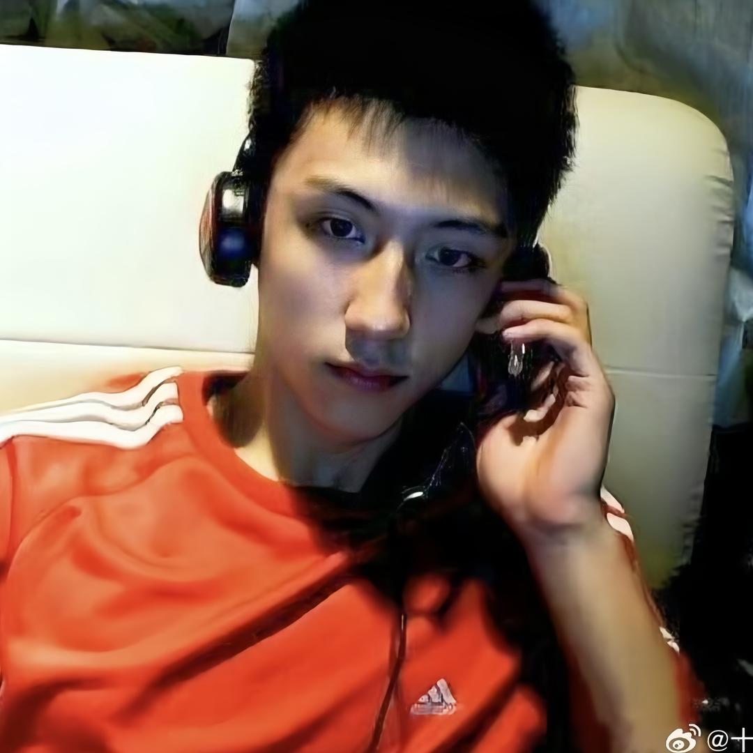 𝐊𝐔𝐍𝐀𝐍𝐃𝐇𝐀𝐍