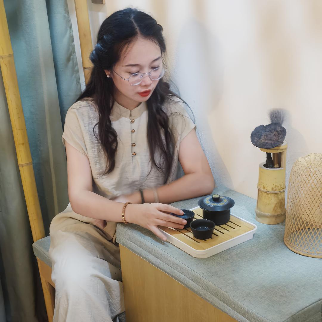 冬冬•坭兴陶手艺人