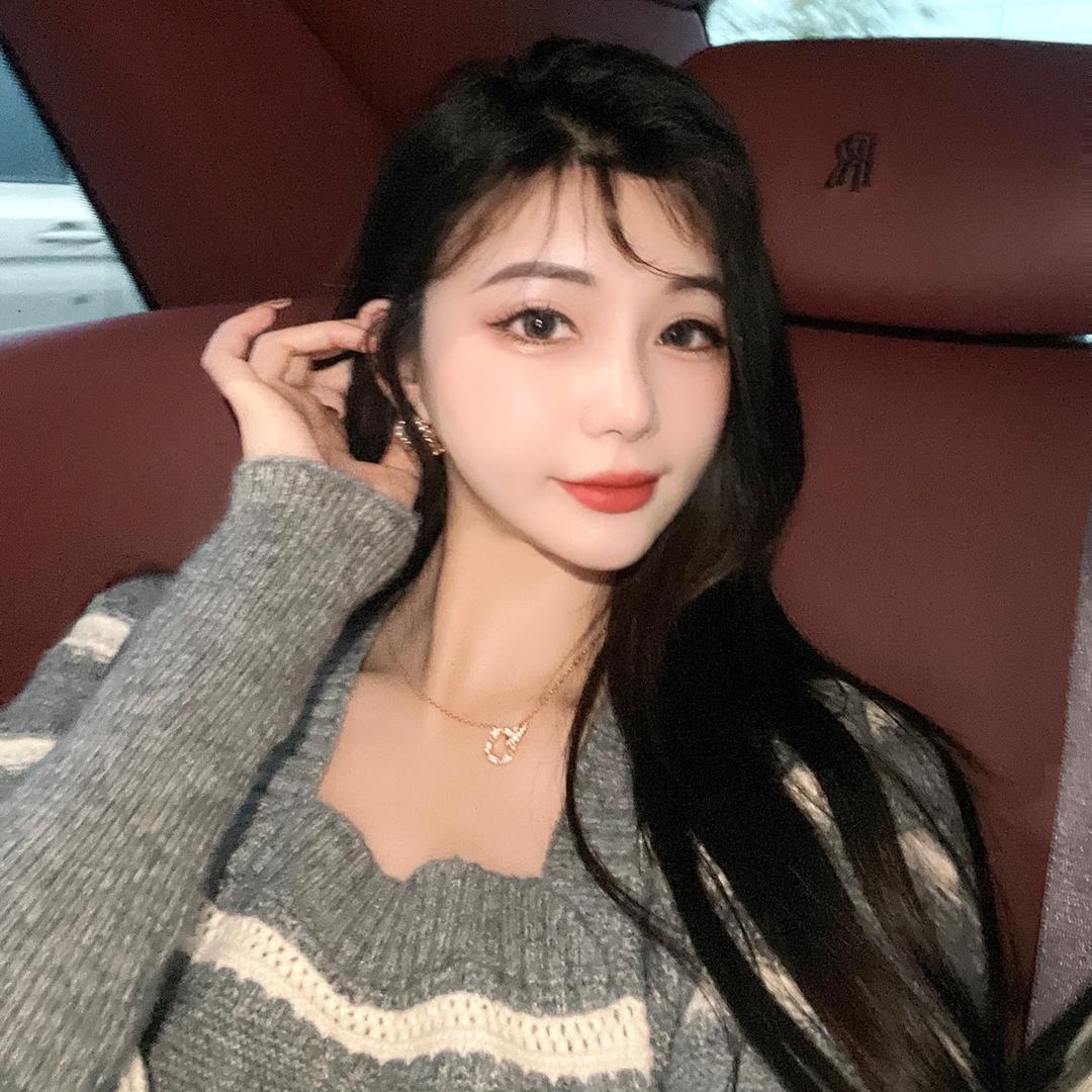 老板娘今天穿啥