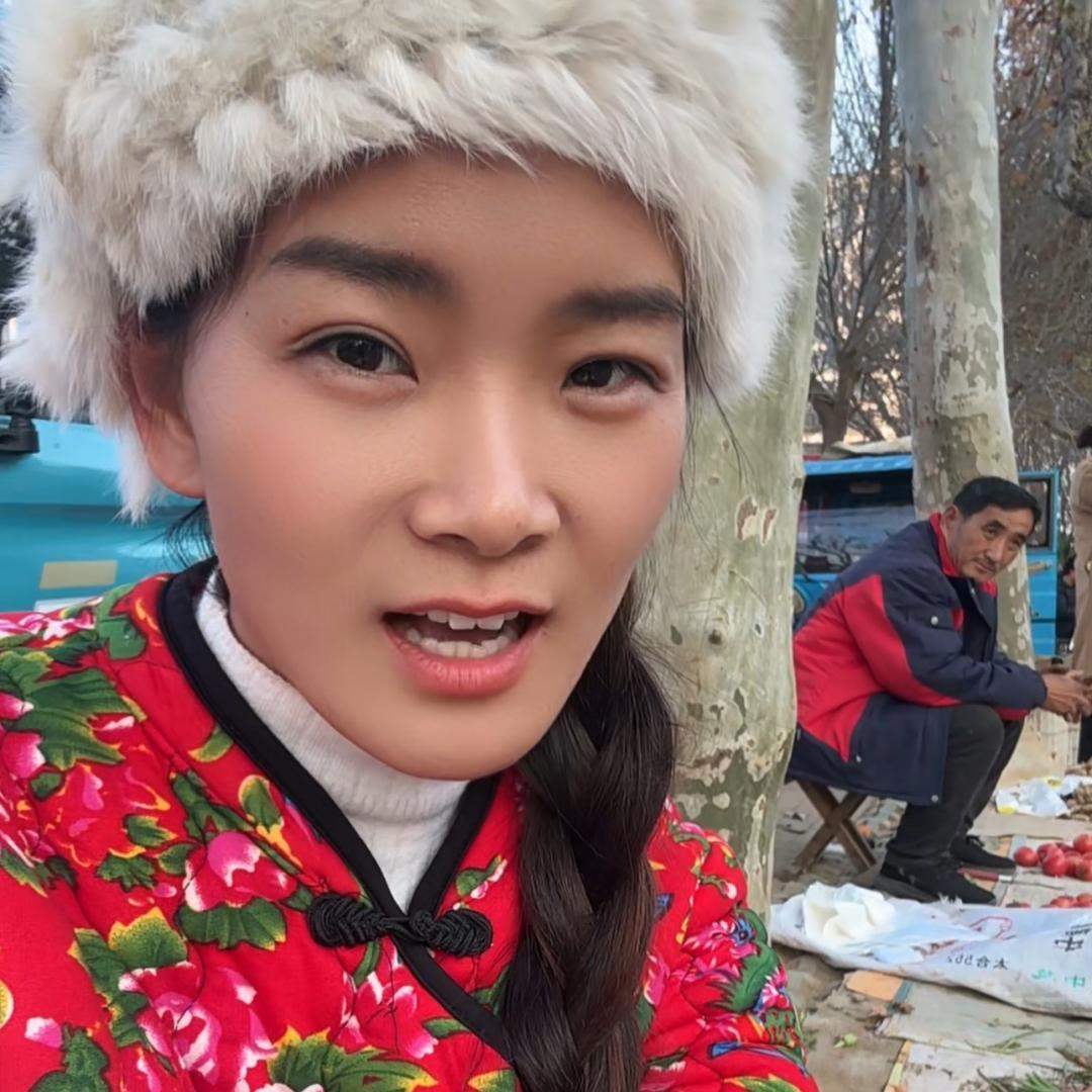 晨宝（直播现场卖菜）