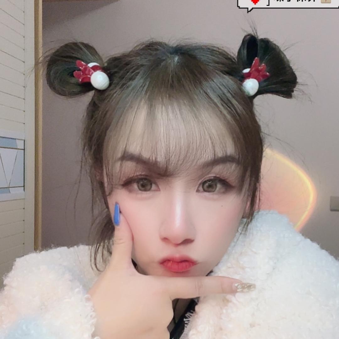 穿套靴的伊娃✌🏻