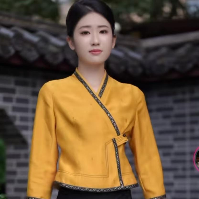 玉家人民族服饰