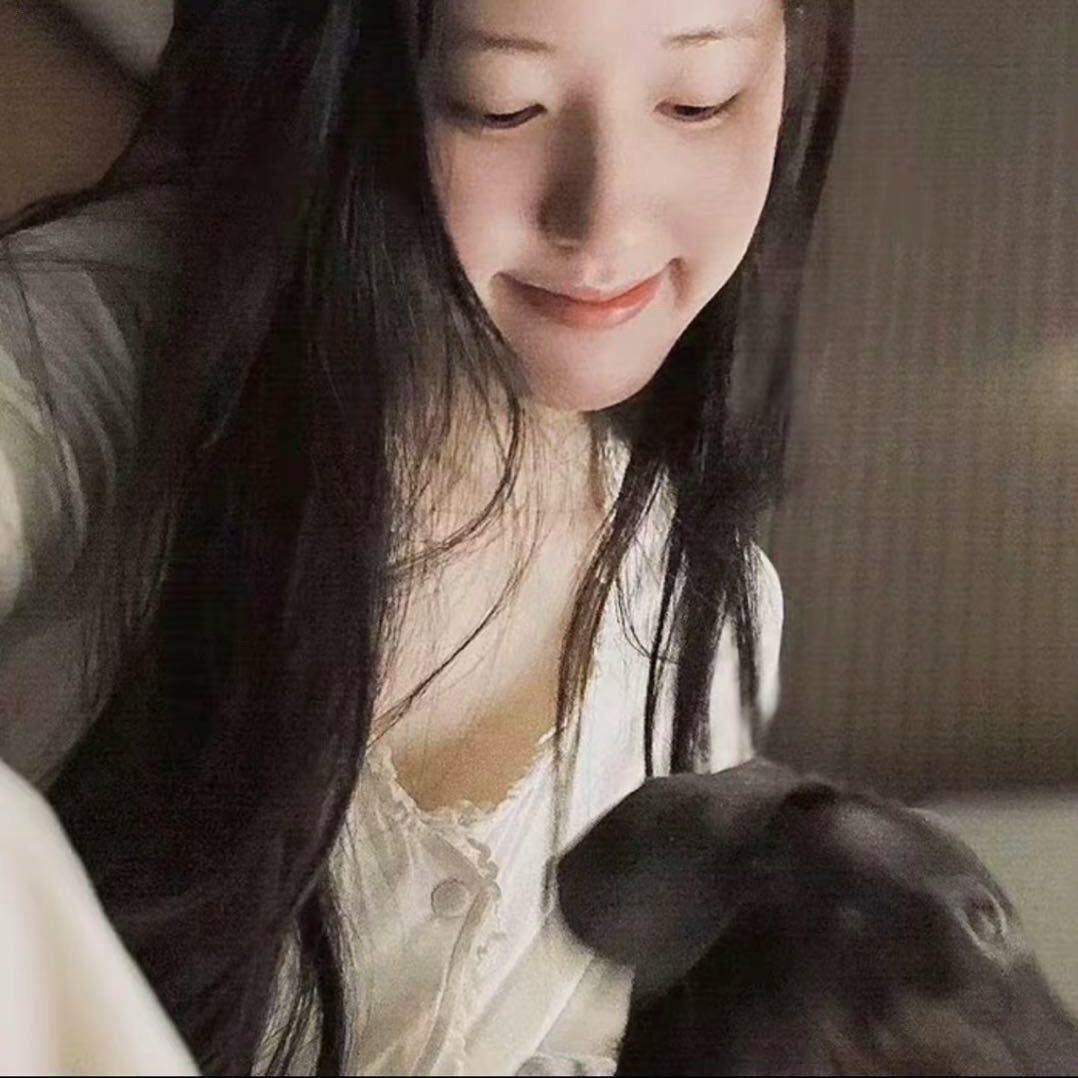悲伤小熊🐻