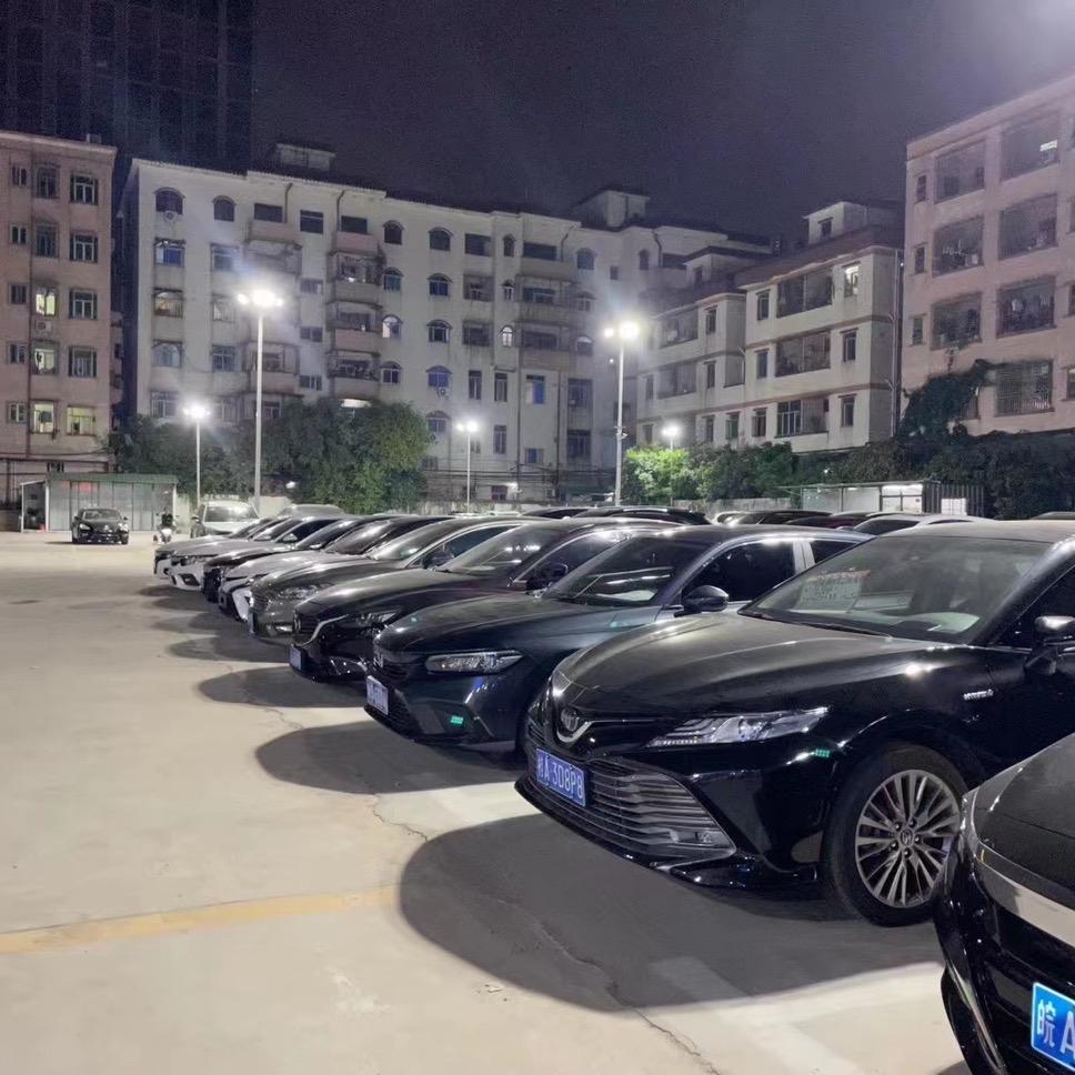 阿杰在东莞卖二手车