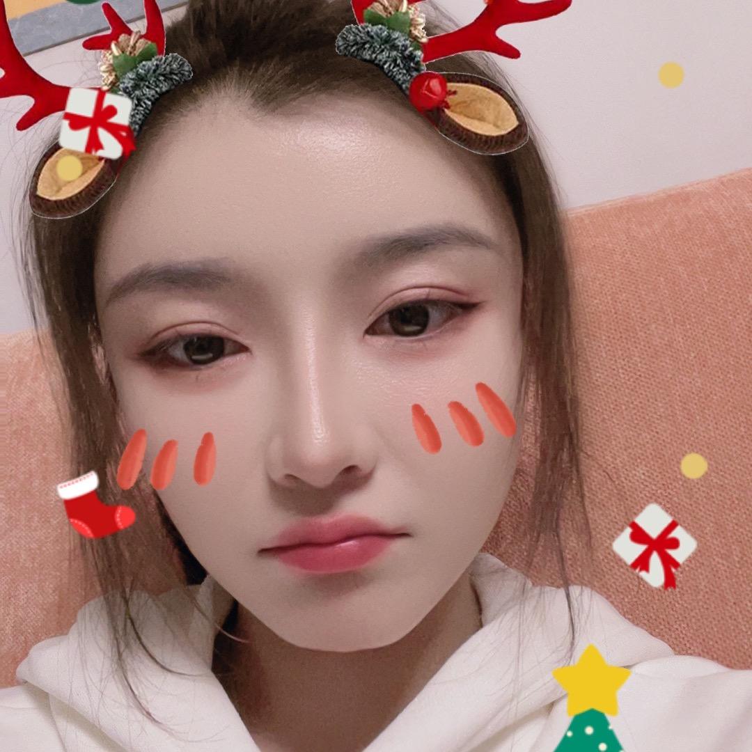 我是你的小公举呀👧